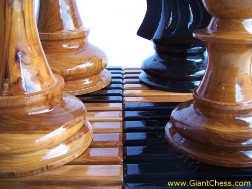 large_wooden_chess_board_12.jpg