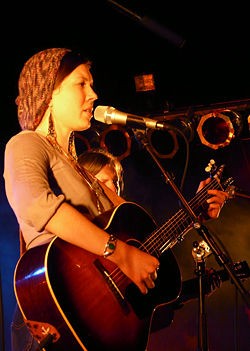 250px-Alela_Diane_in_Rouen,_18-04-2008.jpg